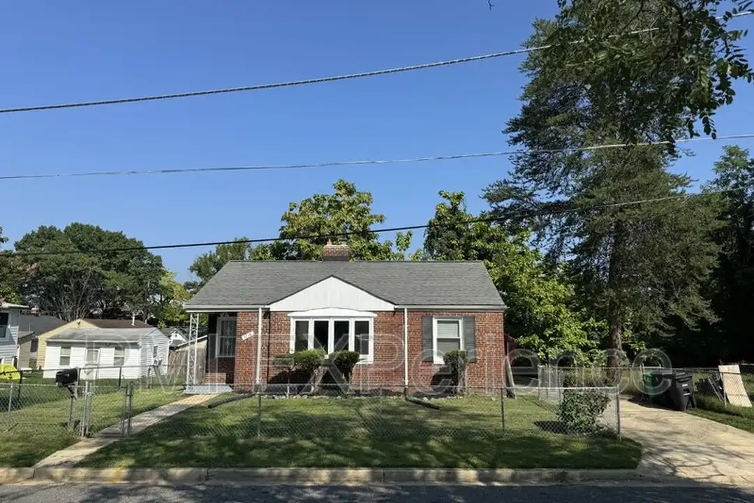 5716 Davey St – photo 1