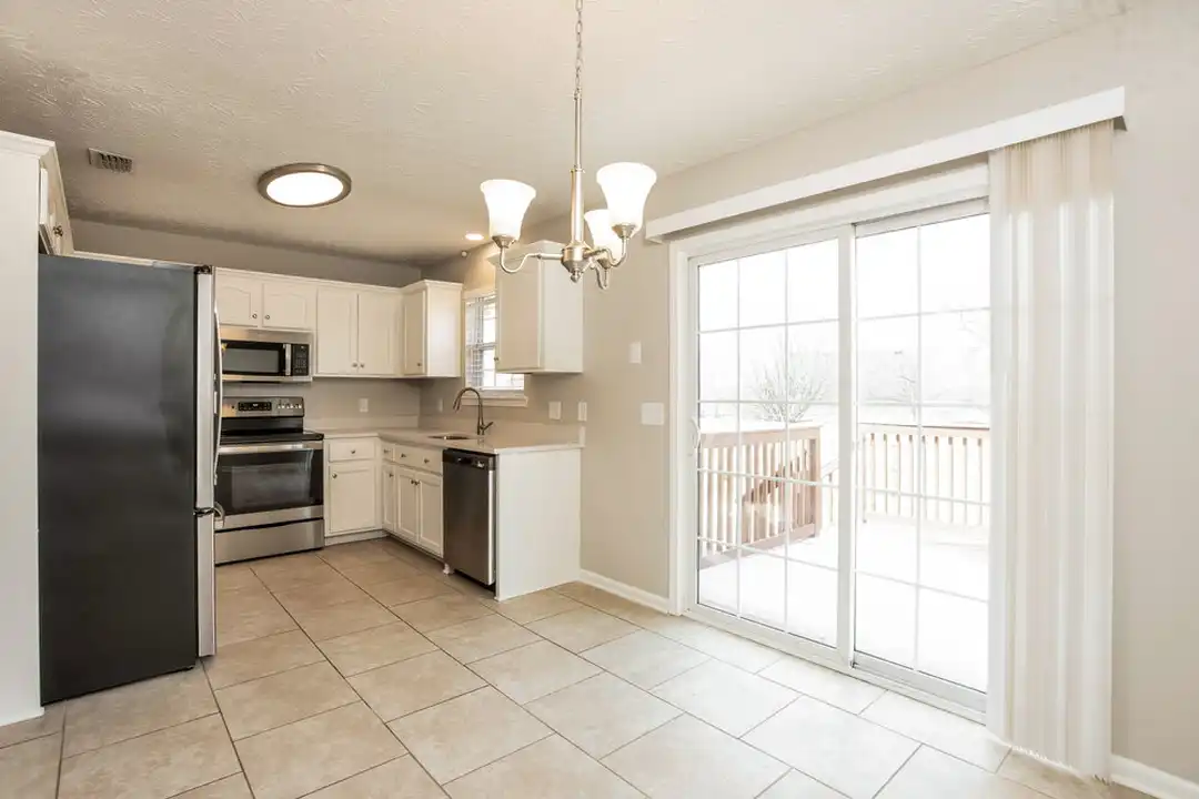 517 Hackney Dr - More