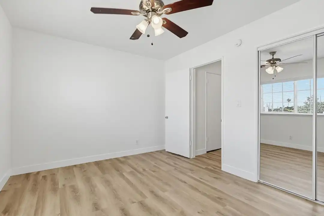 6635 Crenshaw Blvd unit 6629-15 - View 6