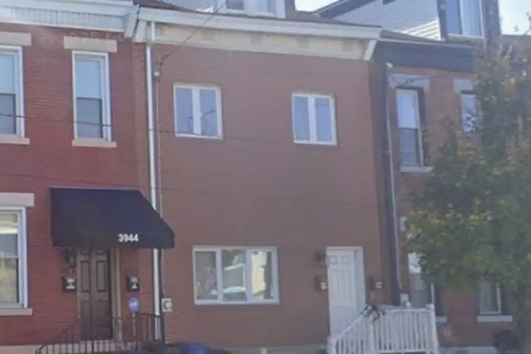 3942 Liberty Ave unit 2 – photo 1