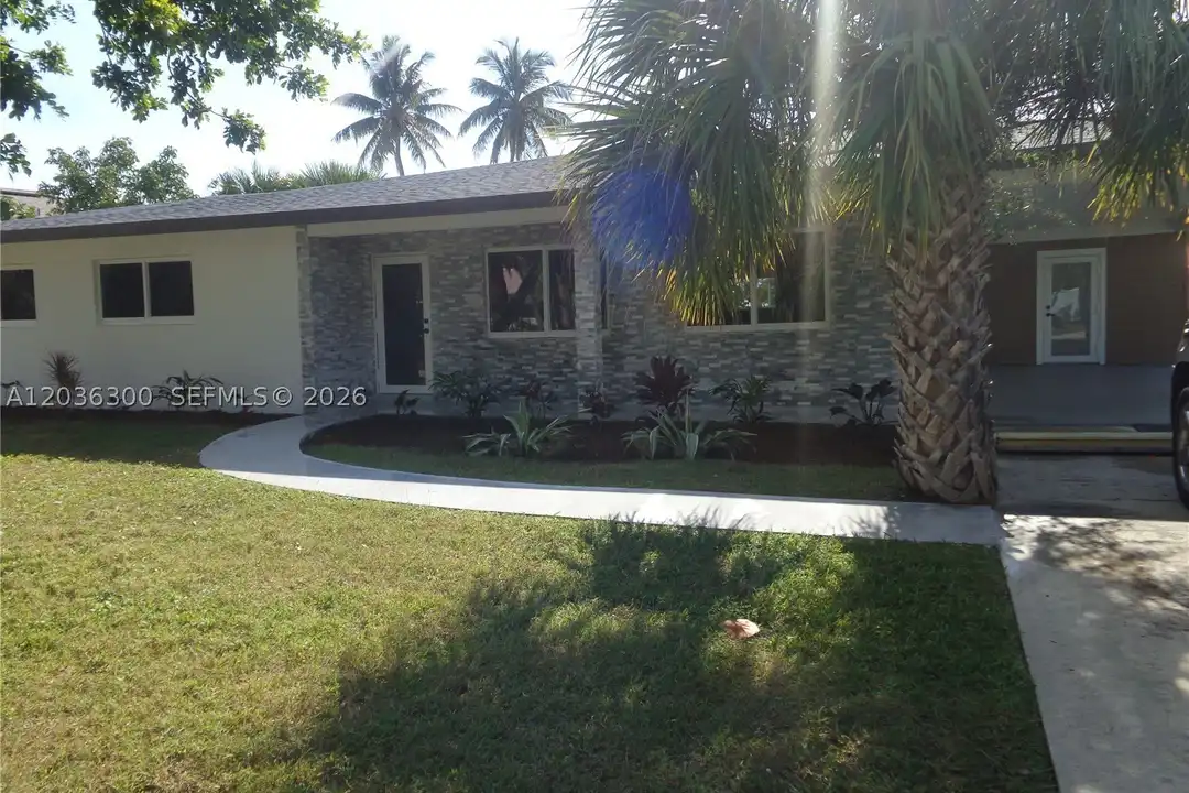 House in Fort Pierce - View 2