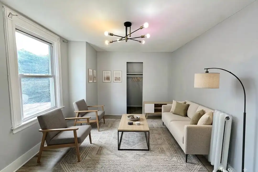 117 4th Ave unit 3 – photo 1