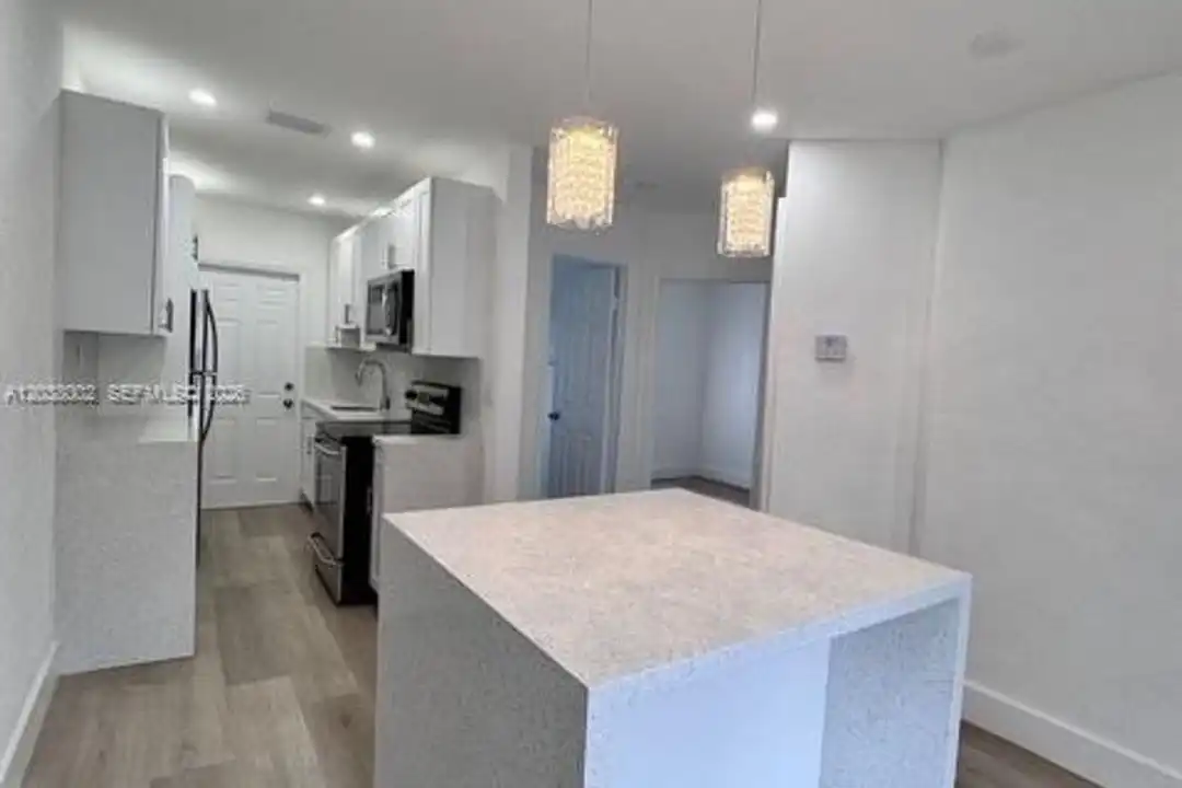 4783 NW Flagler Terrace - View 3