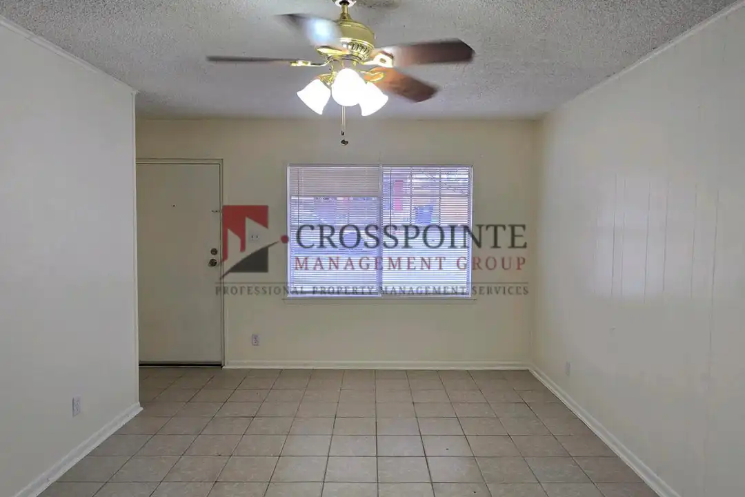 210 Ruby Ln unit Unit B - View 4