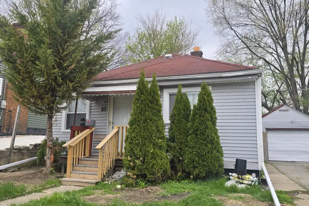 83 S Edith St – photo 1