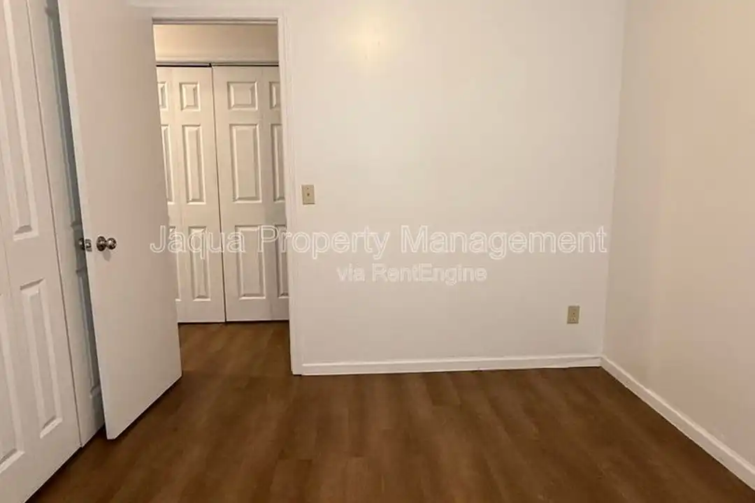 51620 Co Rd 652 unit 3 B - More