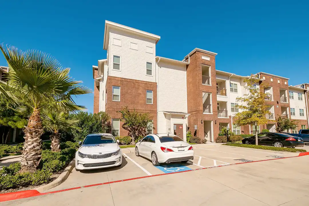 Apartment in Houston, Harris - More