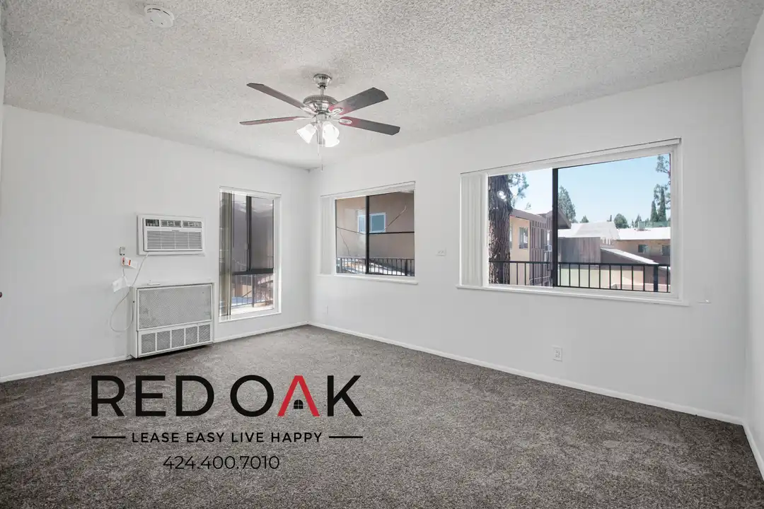 11447 Florence Ave - View 6