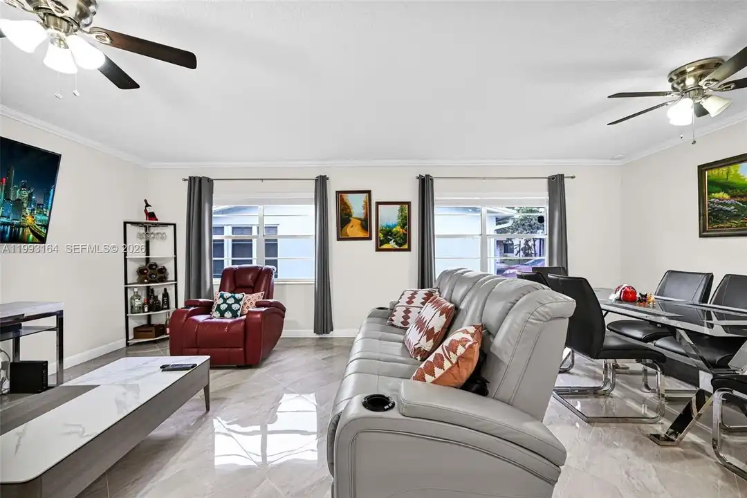 2528 SW Natura Blvd - View 3