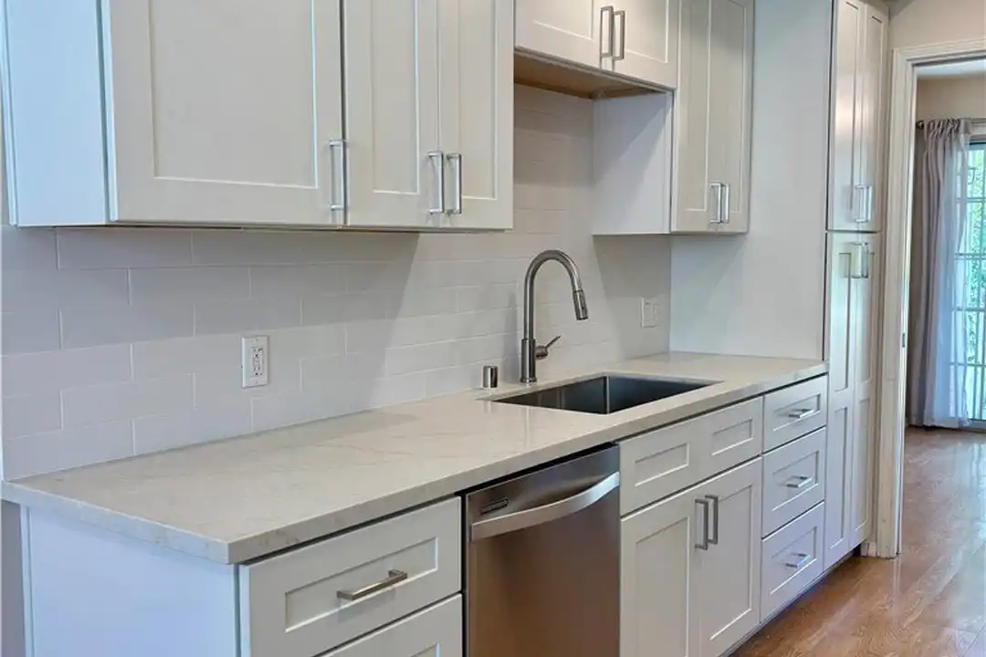 451 Medford Ct #102 - View 4