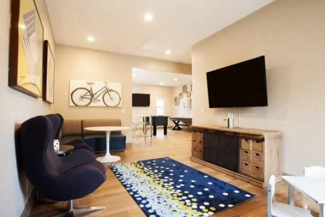 10301 Ranch to Market Rd 2222 unit 2222 # 2018 - View 2