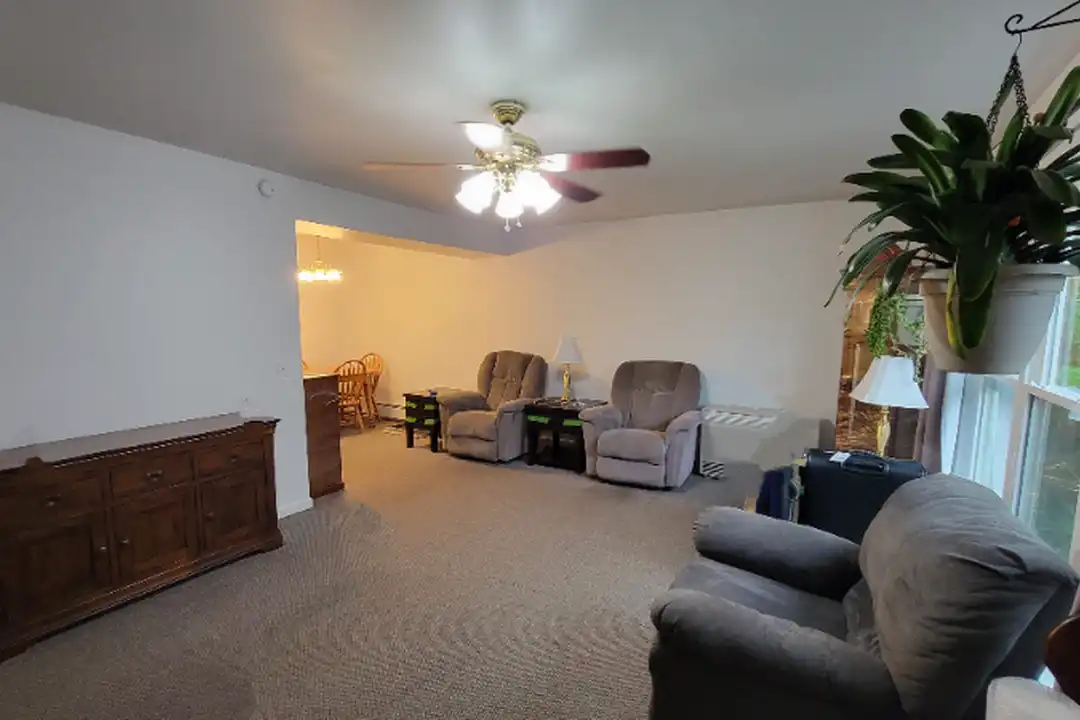 164 Nottingham Square Rd unit 3 - View 3