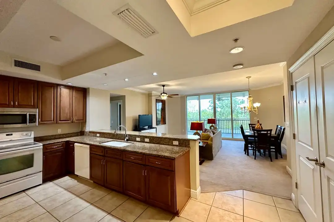 608 Lost Key Dr - View 4