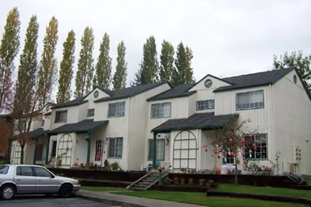 1033 Wesley St - View 6