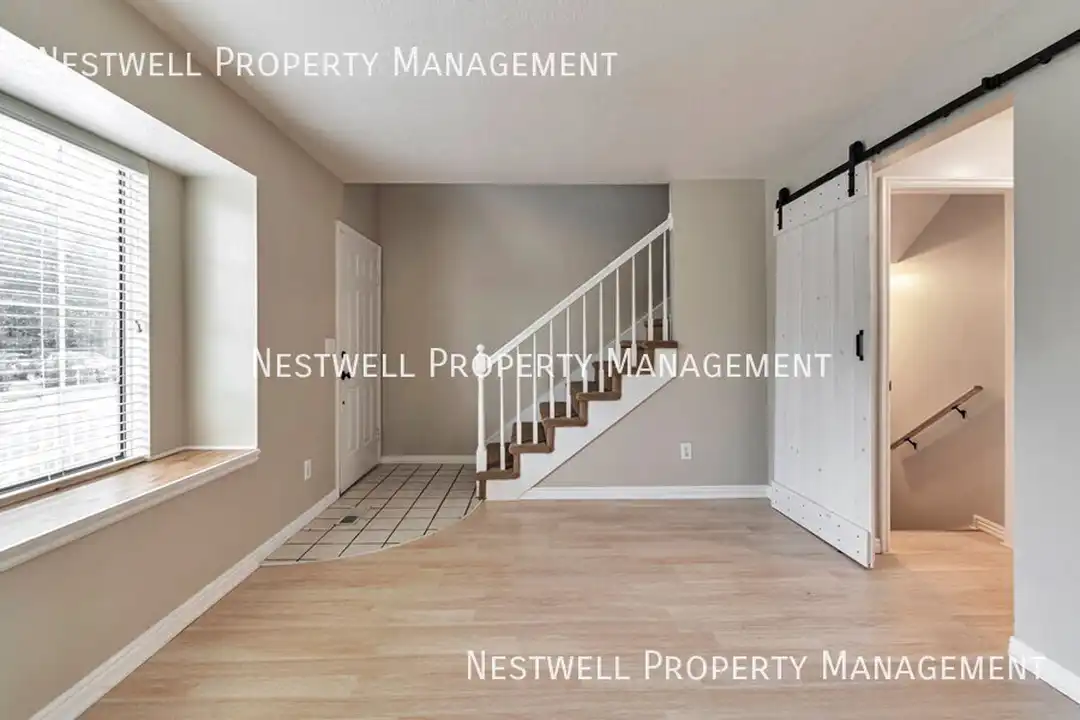 1419 Darling St - View 6