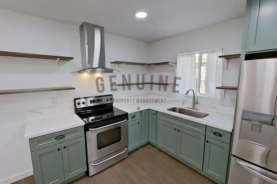 8134 Poinsettia Dr unit Unit B - View 5