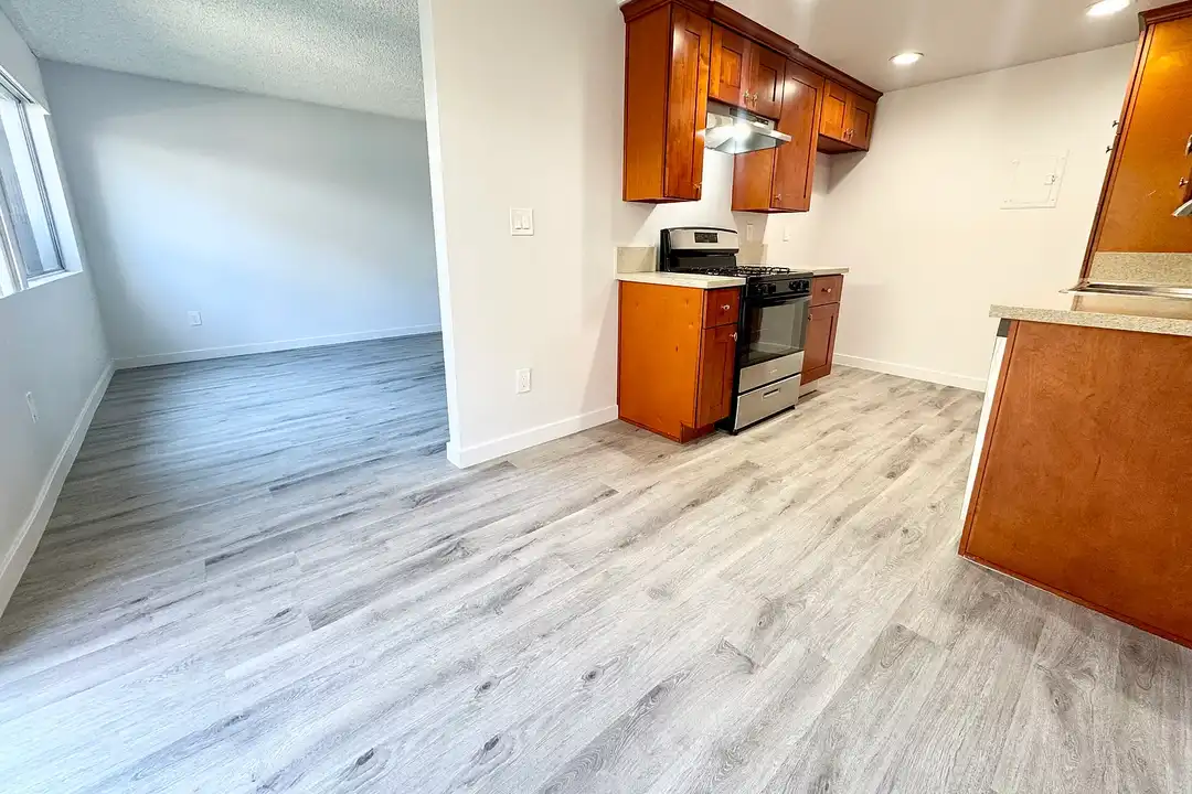 Monterey Apartments - View 6