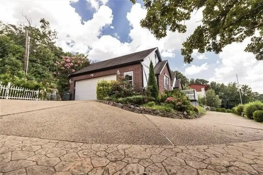 2580 Karyn Ave - View 4