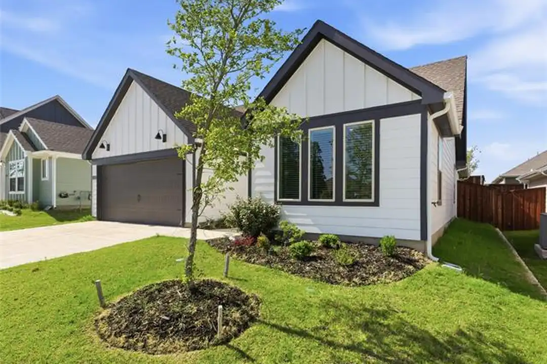 13137 Vis Ml Dr - View 2