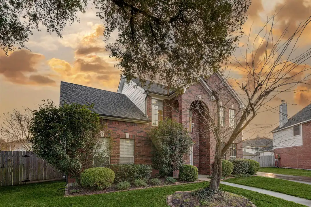House in Katy - View 3