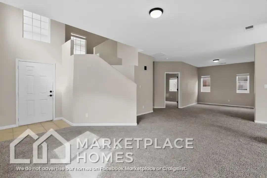 10227 Cristalino Rd SW - View 4