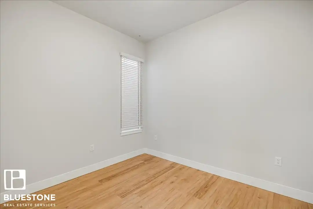 Brookside Apartments – photo 1