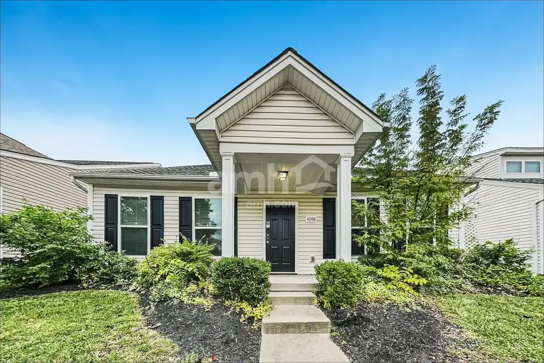 4206 N Gensen Loop – photo 1