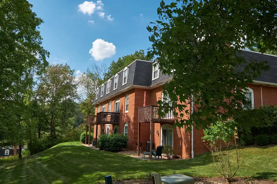 Hickory Hills – photo 1 of 90