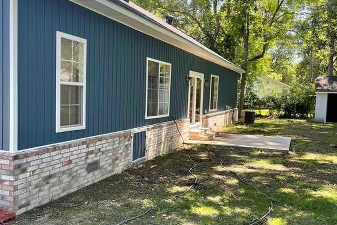 320 Brinkley Ave - View 2