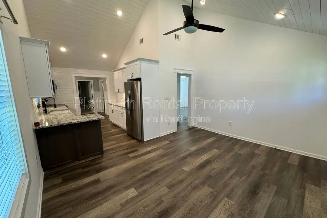 1872 Cannon St - View 6