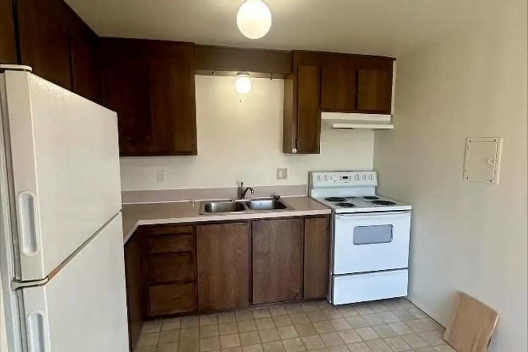 5775 Golden Eagle Dr - View 3