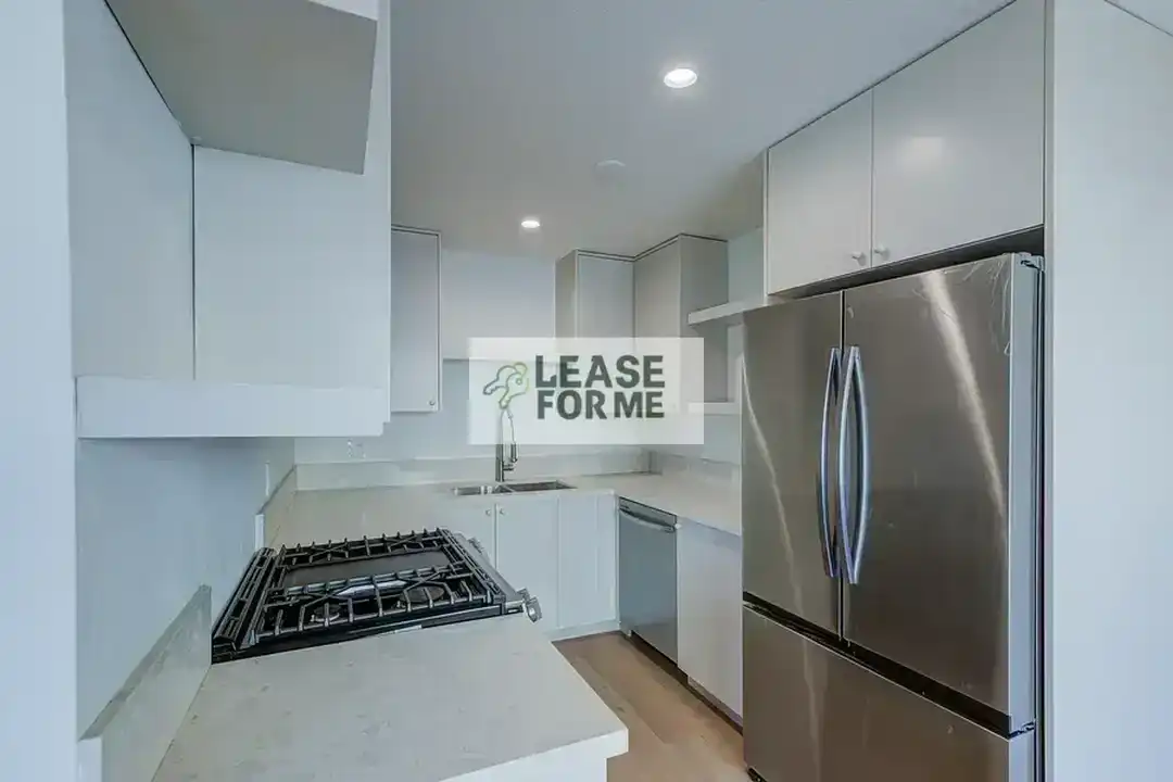 1279 W 38th St – pohled 4