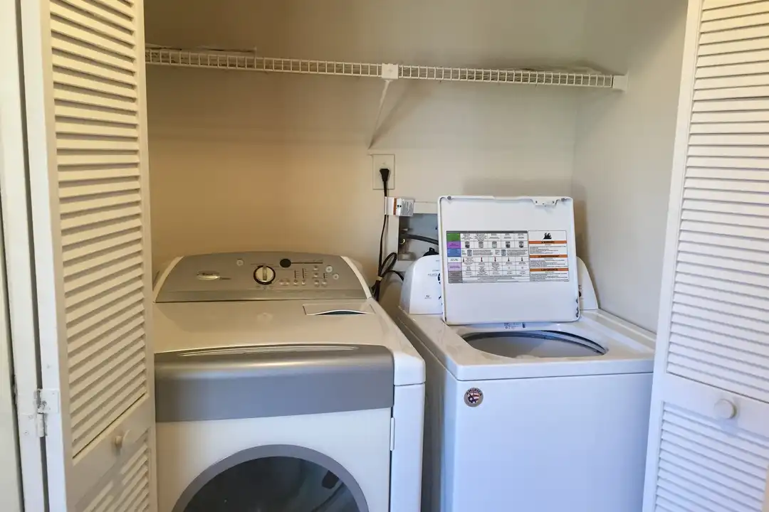7427 Sugar Bend Dr unit 7427 SBD - Tuilleadh