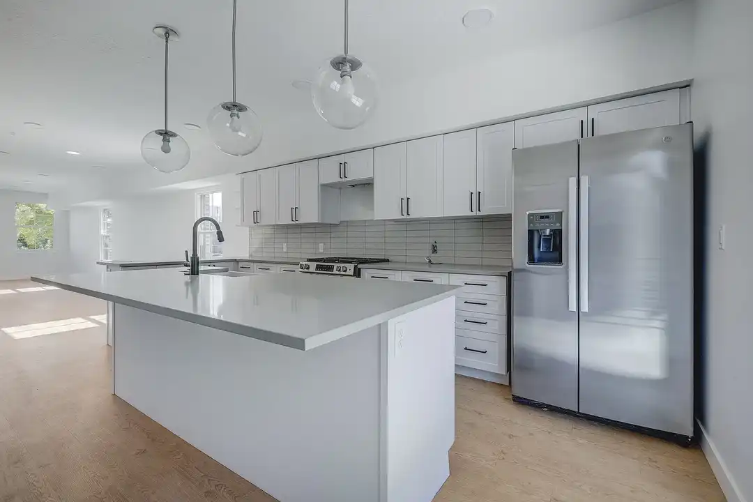 Apartment in Salt Lake City, Salt Lake - View 3