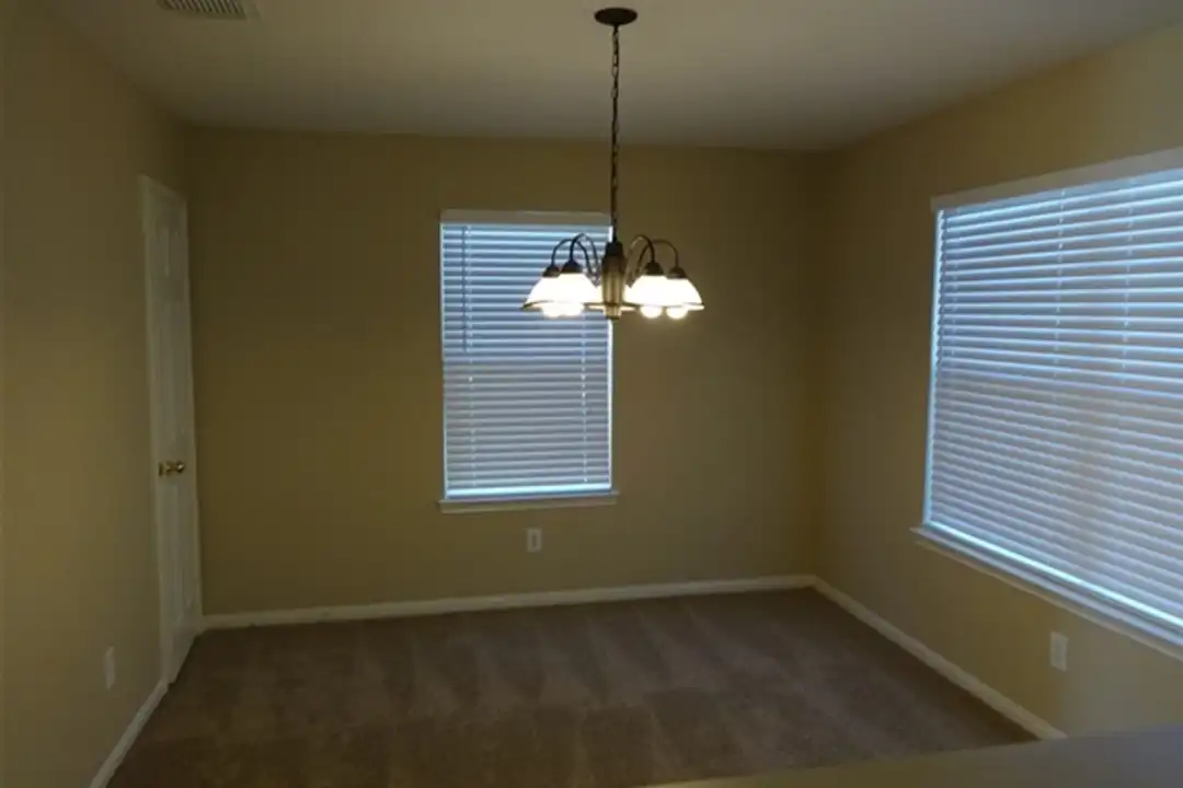 19342 Little Pine Ln - View 4