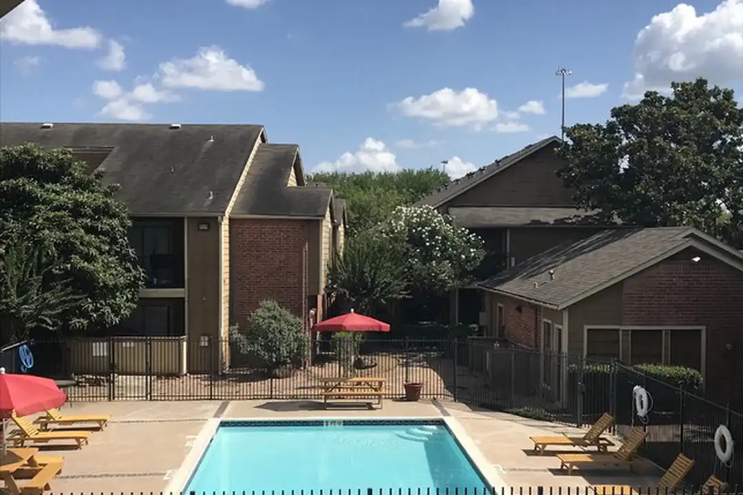 14 W Sam Houston Pkwy S - View 2