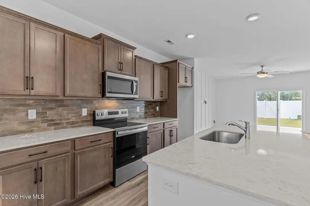 7114 Fisk Dr NE #91 - View 4