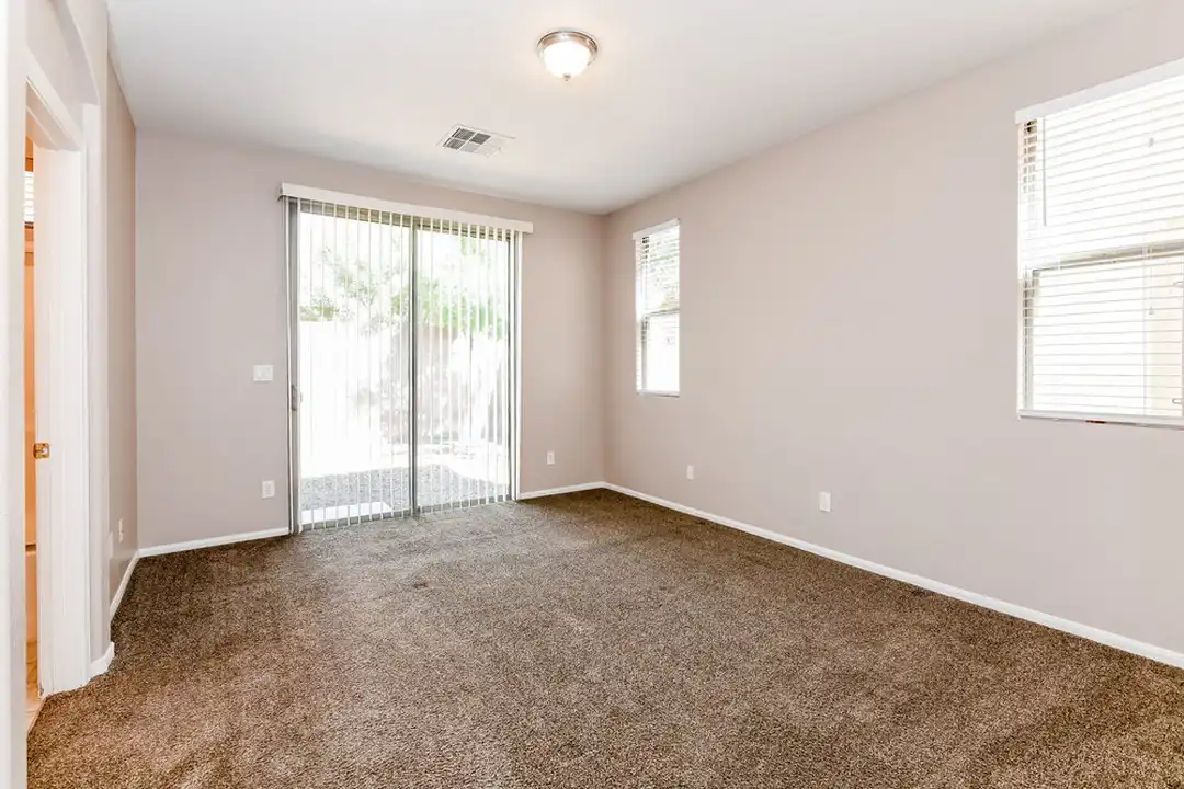 4344 Desert Home Ave - View 6