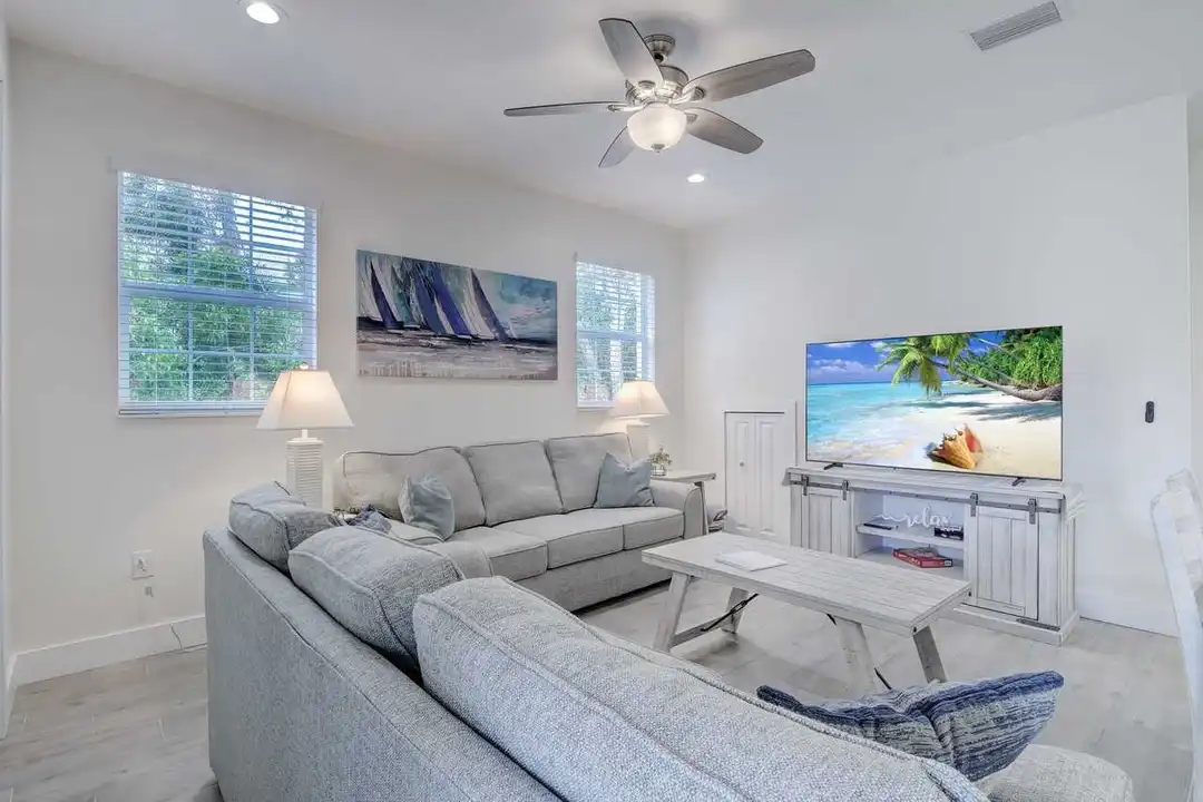 3100 Andrews Ave unit 1073507P - View 5