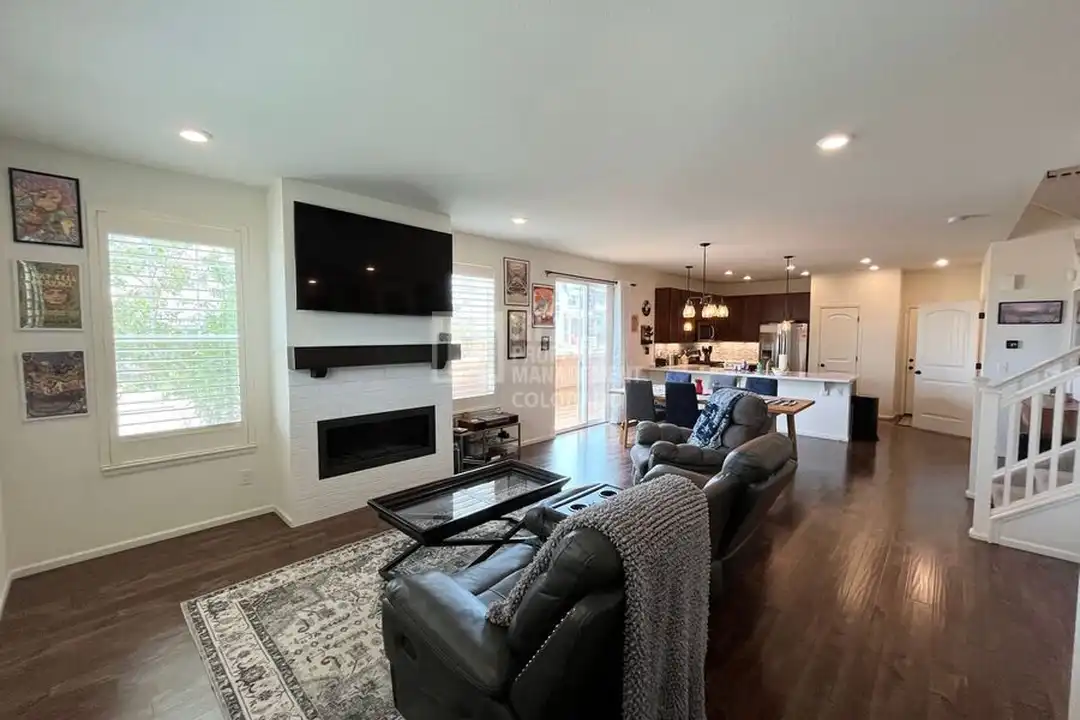 Apartment in Denver - View 4