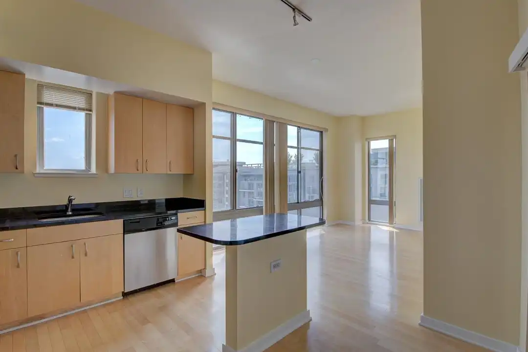 475 K St NW - View 2