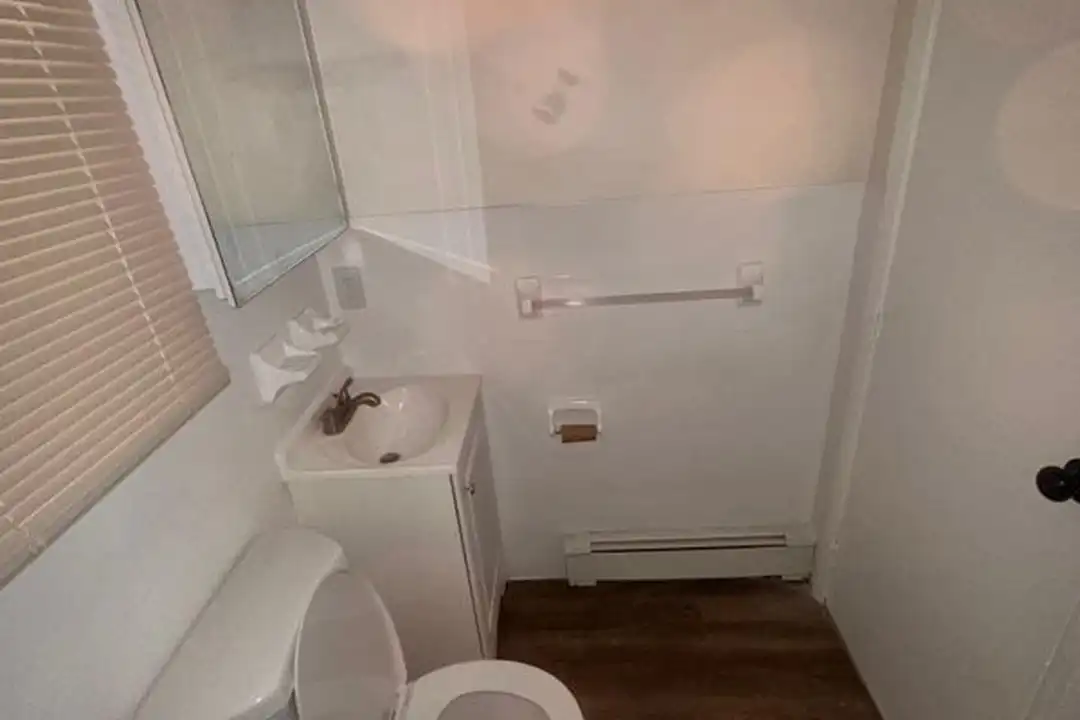 16 Bergen Ave unit 11 - View 6