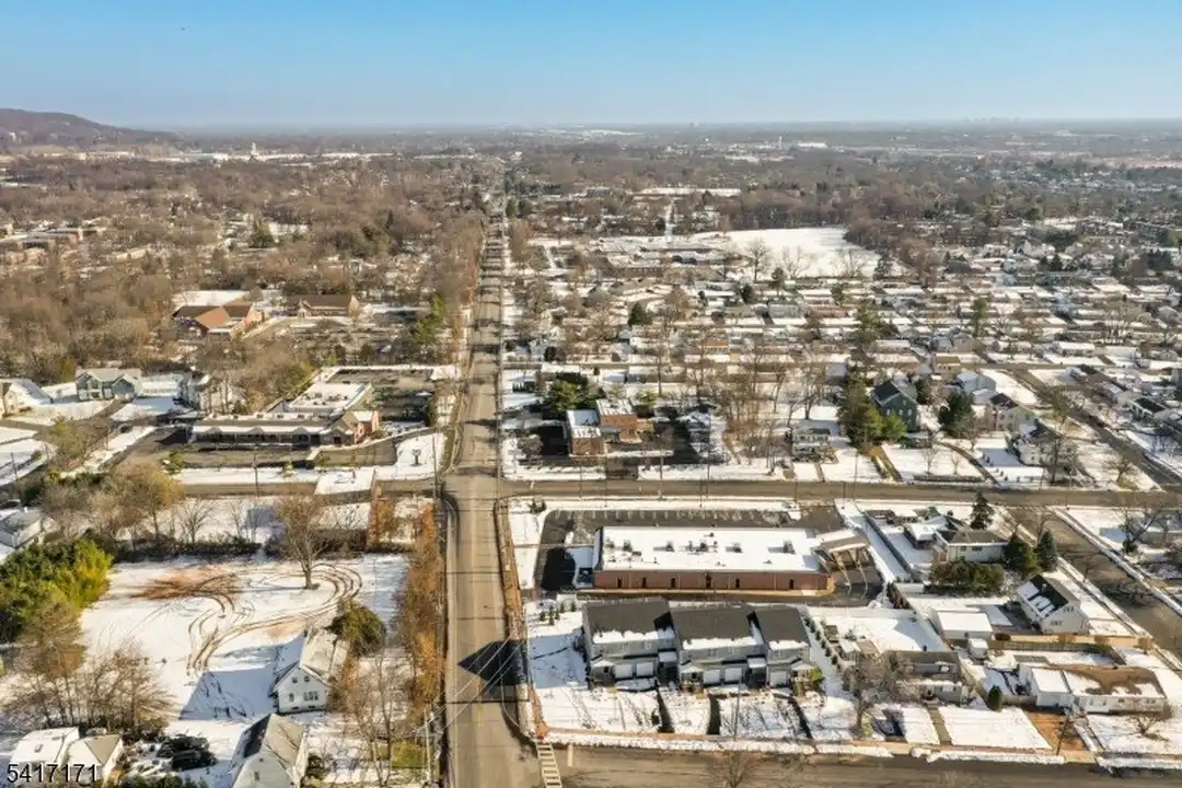 156 N Auten Ave - View 5