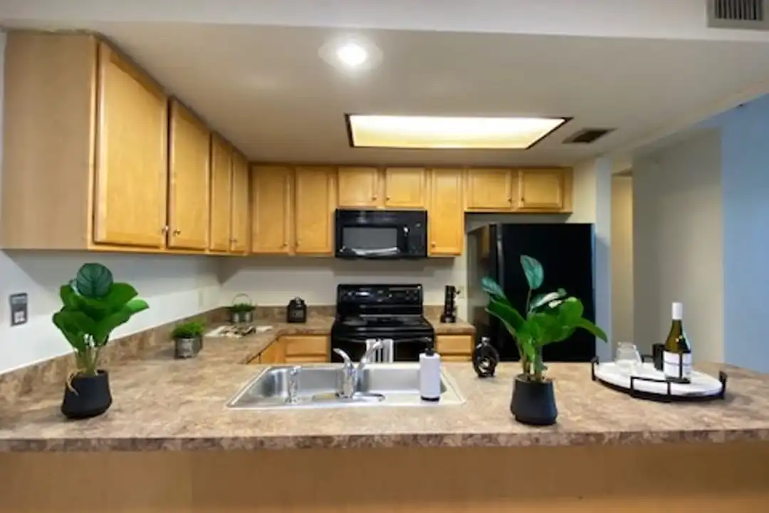 4125 SW 31st Dr unit 4131 - 201 - View 5