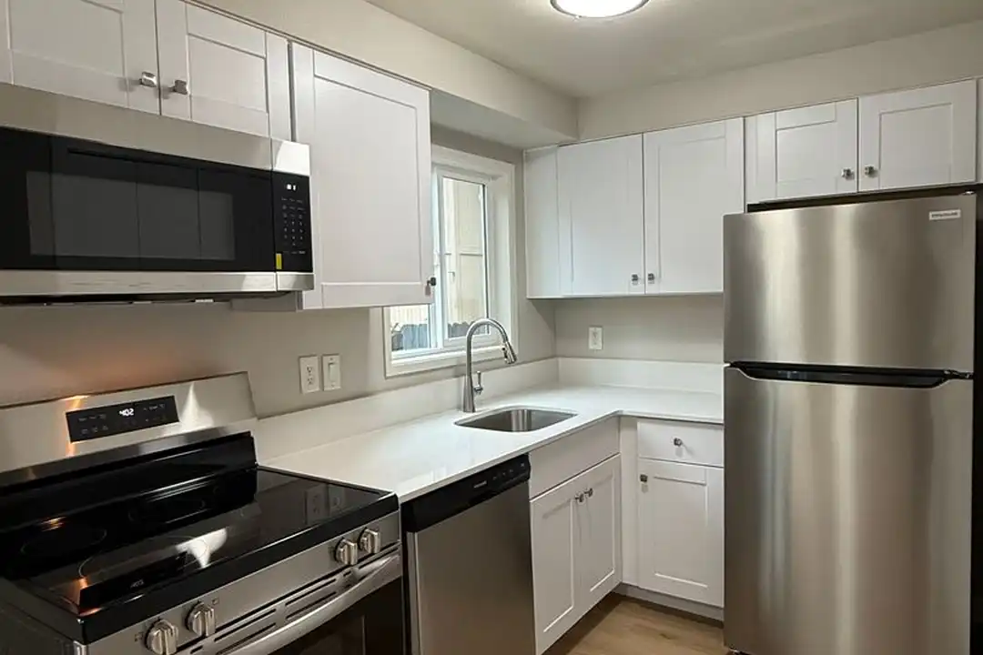 5117 SW 62nd Ave unit 5117 - Więcej