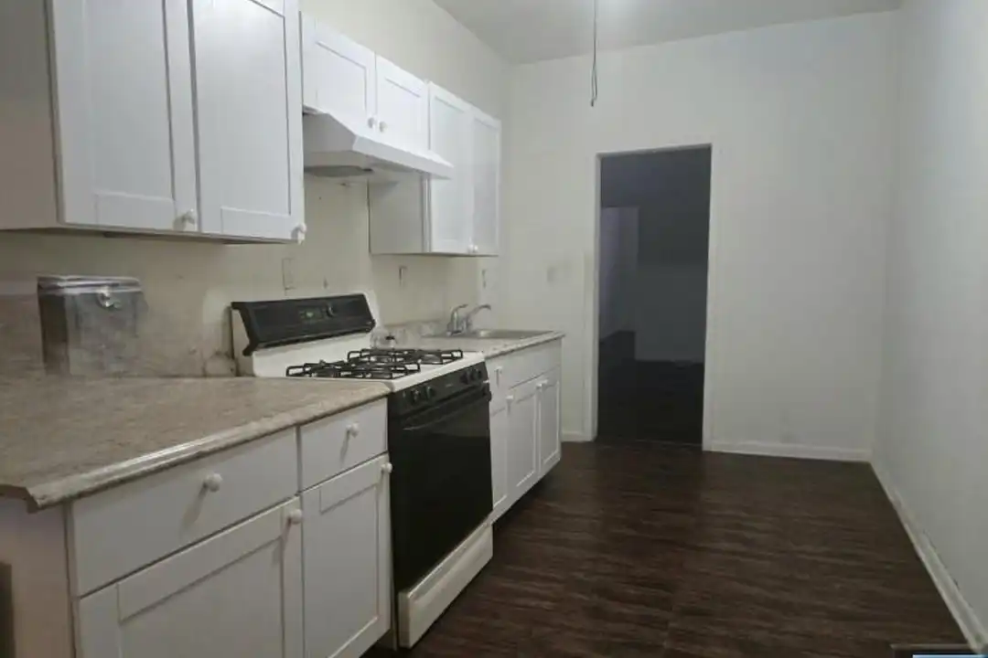 528 Valley Brook Ave #2FL - View 3