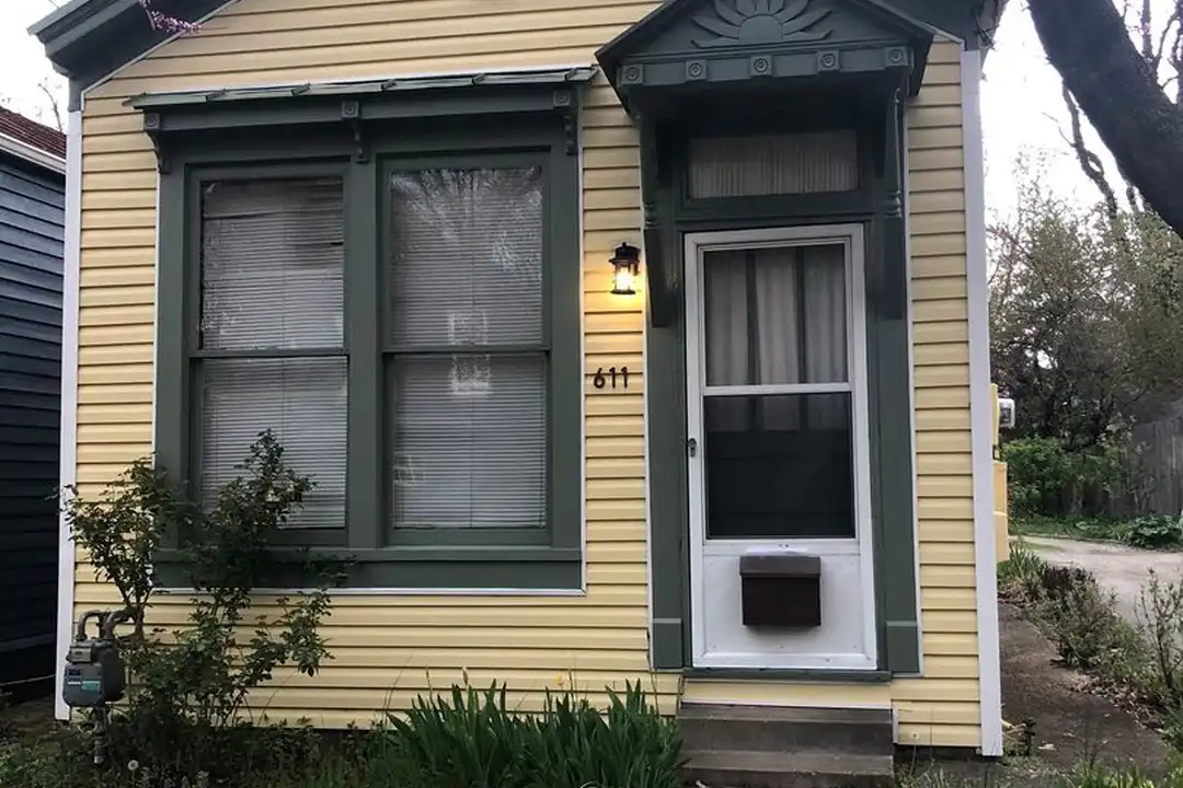 611 W Magnolia Ave – photo 1
