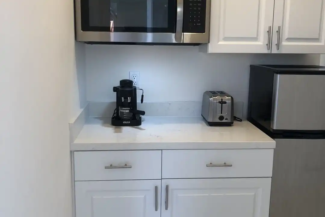 8755 SW 54th Terrace - View 3