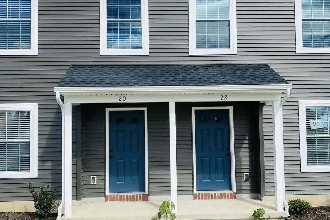 20 Skip Ln - View 2