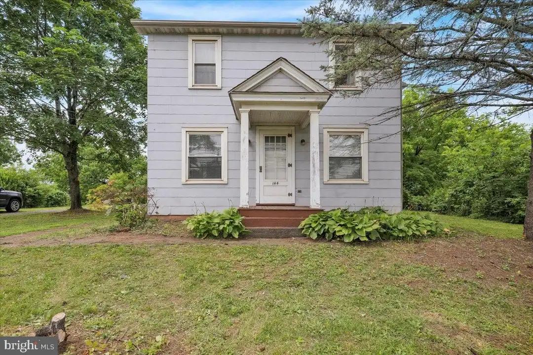 144 E Baumstown Rd – photo 1 of 18
